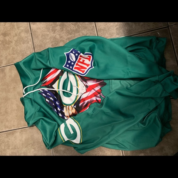 Green Bay Packers Hoodie - Picture 4 of 7